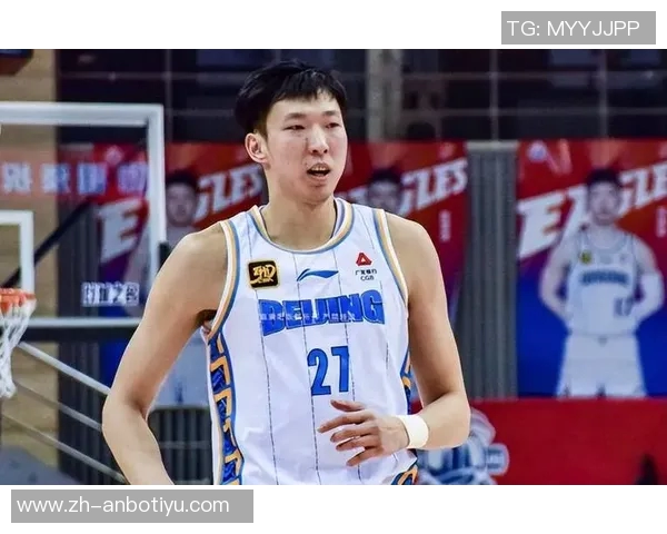 周琦谈受伤后复出经历眼睛模糊躺了五天直接上场比赛的感受